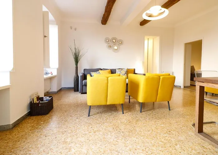 Casaviva - Elegante Casa Con Dehors A