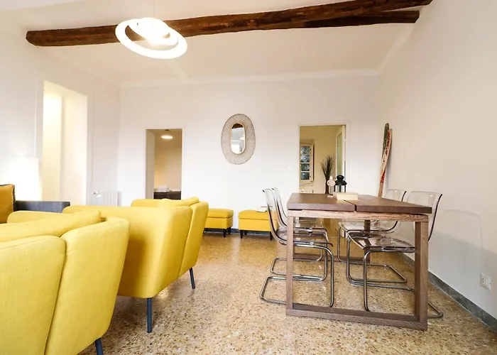 Casaviva - Elegante Casa Con Dehors A *